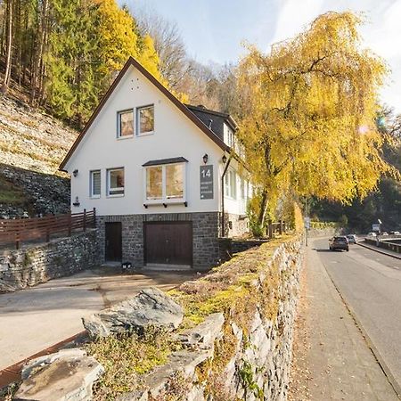 Zur Altstadt Моншау Экстерьер фото